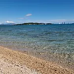 Aliara Panorama *