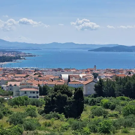 Aliara Panorama Villa *