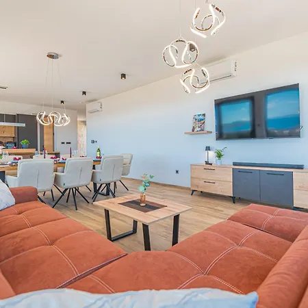 Aliara Panorama * 보디체