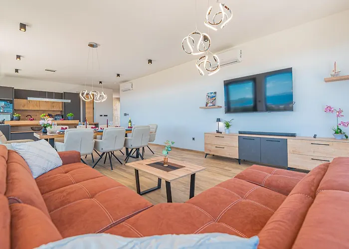 Aliara Panorama * 沃迪切