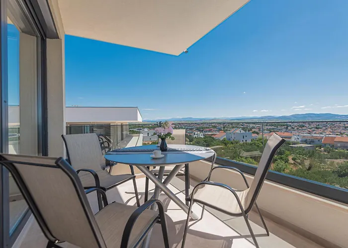 Aliara Panorama Villa