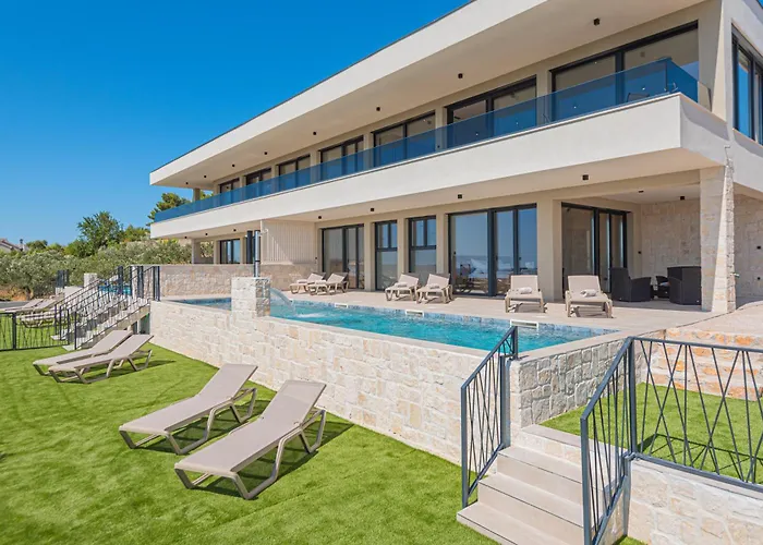 Villa Aliara Panorama *