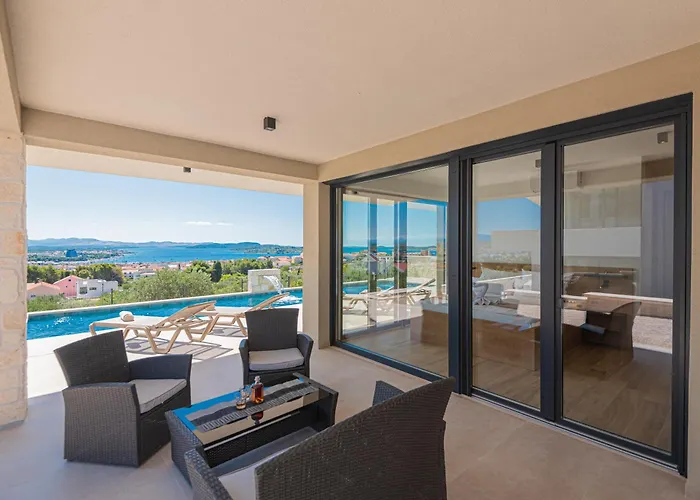 Aliara Panorama * 沃迪切