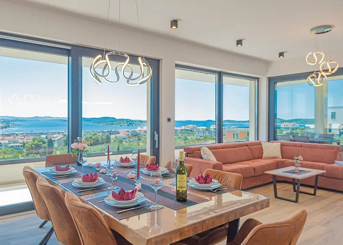 Aliara Panorama Villa